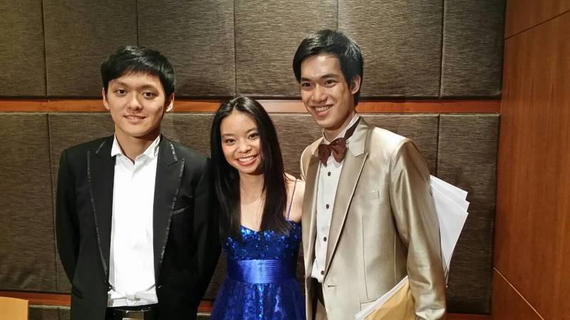 曾宇谦斩获新加坡首届国际小提琴赛冠军